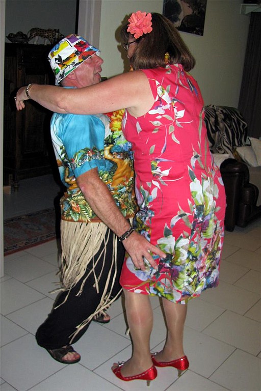 HawaiiParty (155).jpg - ... de Lambada ... of zoiets ....